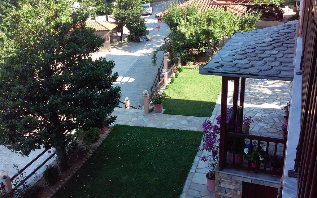 Alkmini Hotel Áyios Dhimítrios Kültér fotó