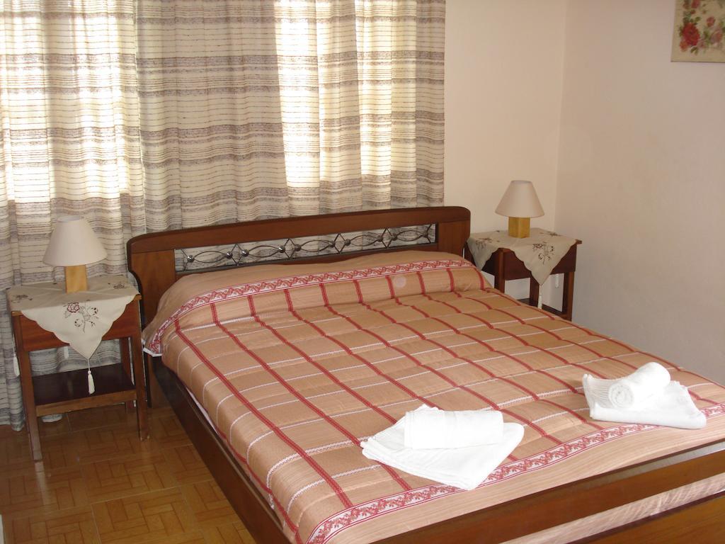 Alkmini Hotel Áyios Dhimítrios Kültér fotó