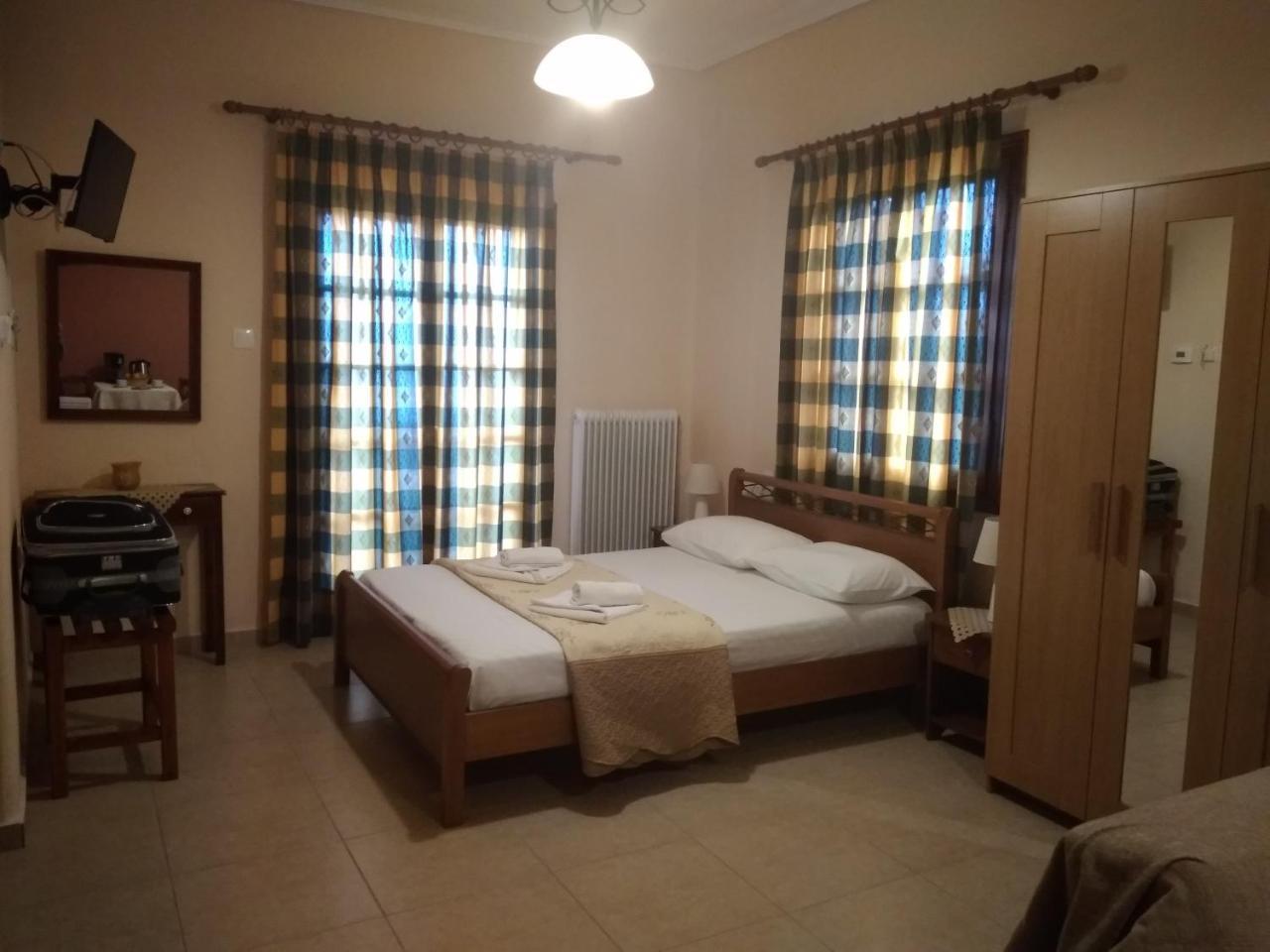 Alkmini Hotel Áyios Dhimítrios Kültér fotó