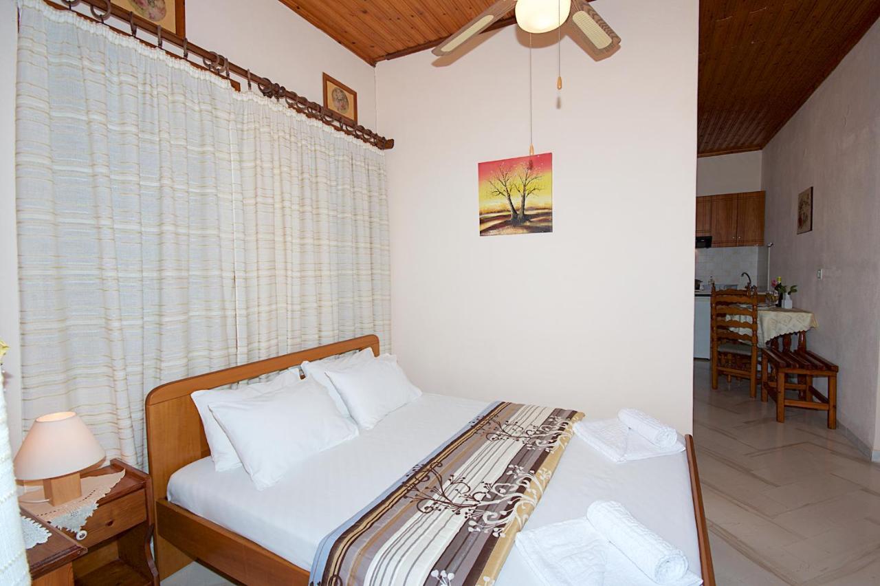 Alkmini Hotel Áyios Dhimítrios Kültér fotó